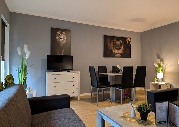 Appartement Stadtnah An Der Foerde 7 Hh L 1og *